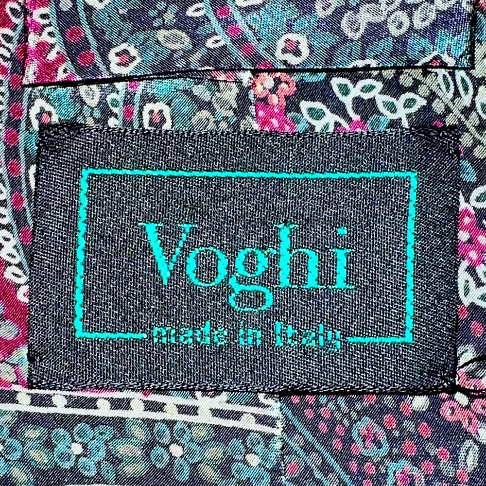 Voghi Italian silk necktie tie like new